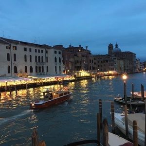 Meet your Posher, Candice